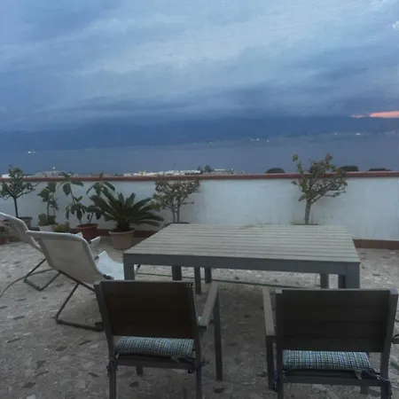 Apartmán Attico Panoramico Reggio di Calabria